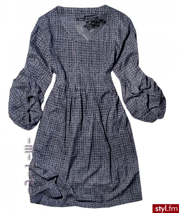 SUKIENKA / TUNIKA / BOHO / GREY. Pobrano ze strony: http://moda.allegro.pl/item955594450_fransa_%5E_sukienka_tunika_boho_grey_m_l.html - Pozostałe Ciuchy Moda