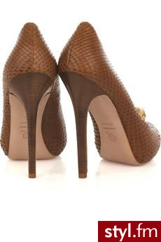 buty. Alexander McQueen
Jeżeli już jest proszę o link - Pozostałe Buty Moda