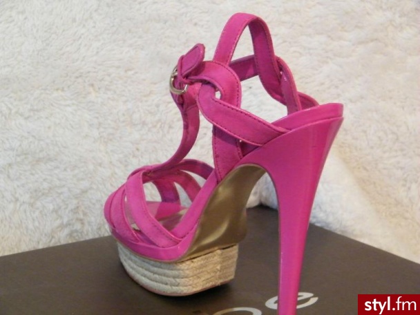 Szpilki Buty Moda