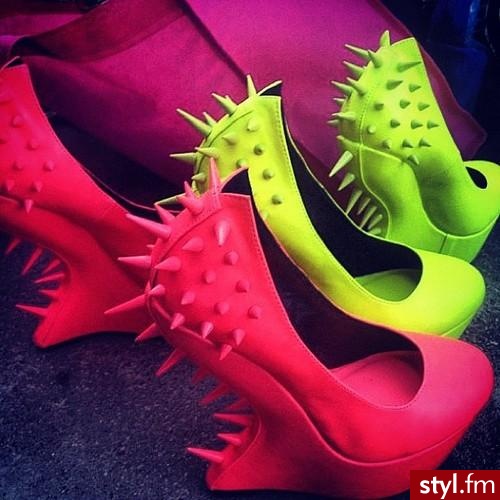 Pozostałe Buty Moda