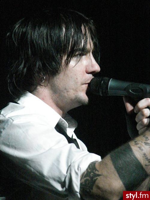 Adam Gontier <3. Gontier <333 - Średnie Męskie Fryzury