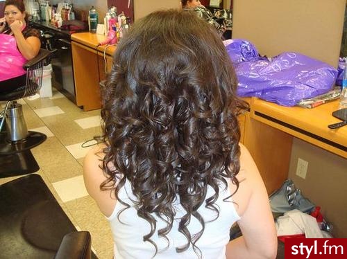 Kręcone Na co dzień Średnie Fryzury