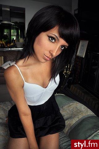 (\",) - Krótkie Fryzury