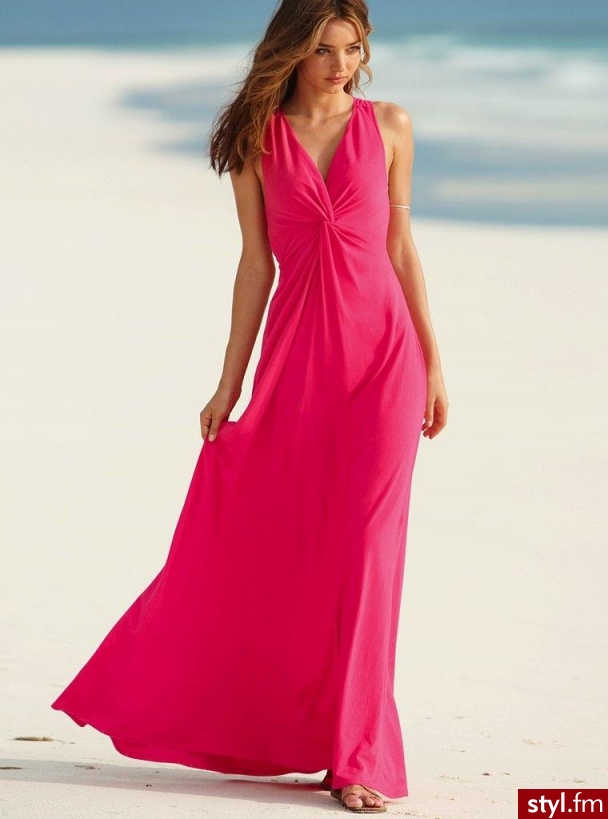 Sukienki Moda