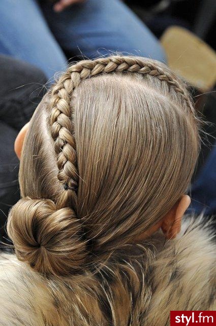 Blond Warkocze Proste Na co dzień Średnie Fryzury