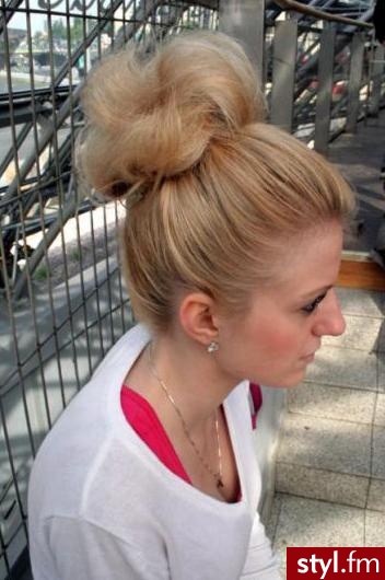 Blond Kok Proste Na co dzień Średnie Fryzury