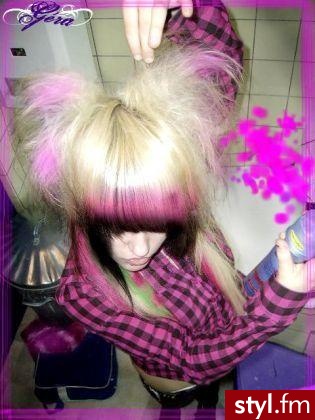 EMO Alternatywne Średnie Fryzury