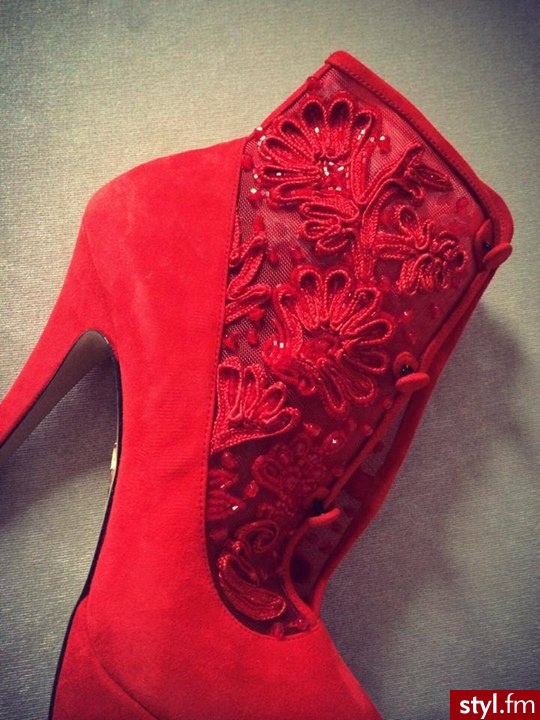 Szpilki Buty Moda