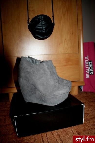 Pozostałe Buty Moda