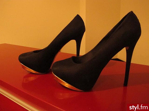 Szpilki Buty Moda