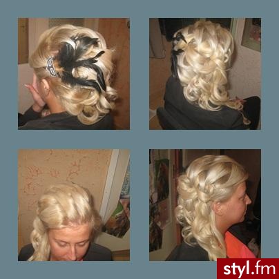 Blond Upięcie Kręcone Wieczorowe Średnie Fryzury