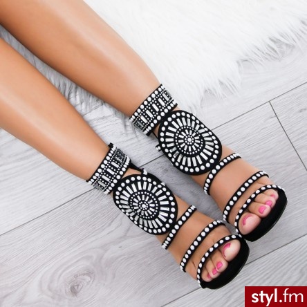 Zakochana..... - Sandały Buty Moda