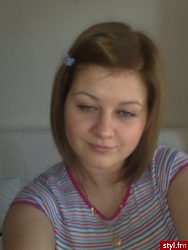 Średnie Fryzury