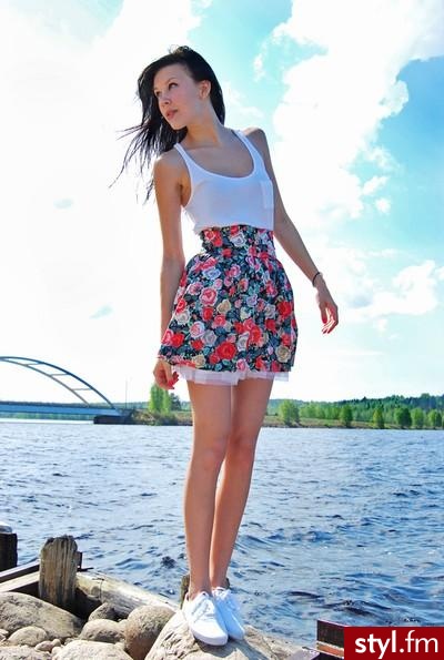 Jeśli jest to podaj link, wtedy usune - Pozostałe Ciuchy Moda