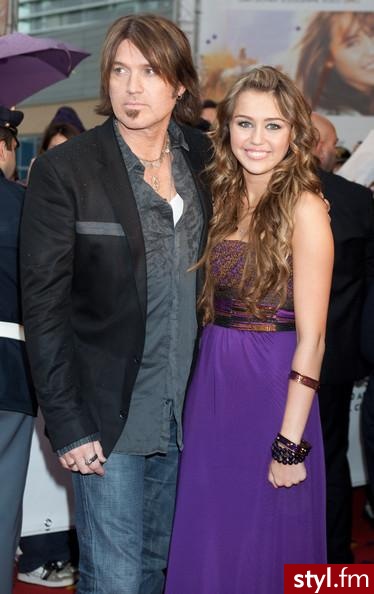 Miley Cyrus - Moda uliczna Inne Moda