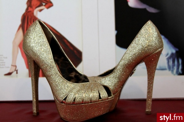 Szpilki Buty Moda