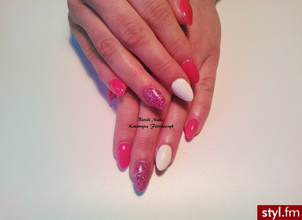 www.facebook.com/blondinails.katarzynaflorianczyk - Paznokcie