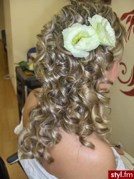 Blond Rozpuszczone Kręcone Ślubne Długie Fryzury