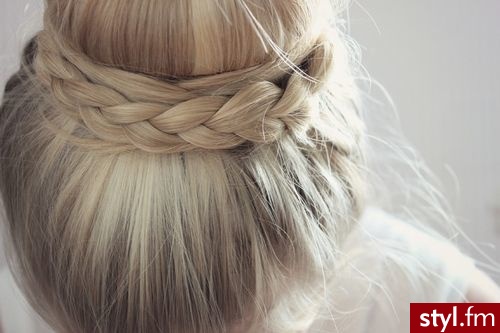 Blond Kok Proste Wieczorowe Długie Fryzury