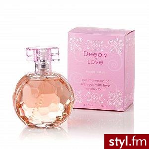 Deeply In Love Impression Of Wrapped With Love By Hilary Duff - Misz-masz