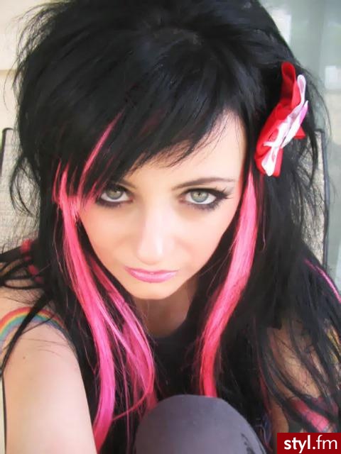 EMO Alternatywne Średnie Fryzury