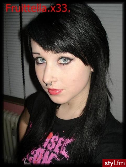 EMO Alternatywne Średnie Fryzury