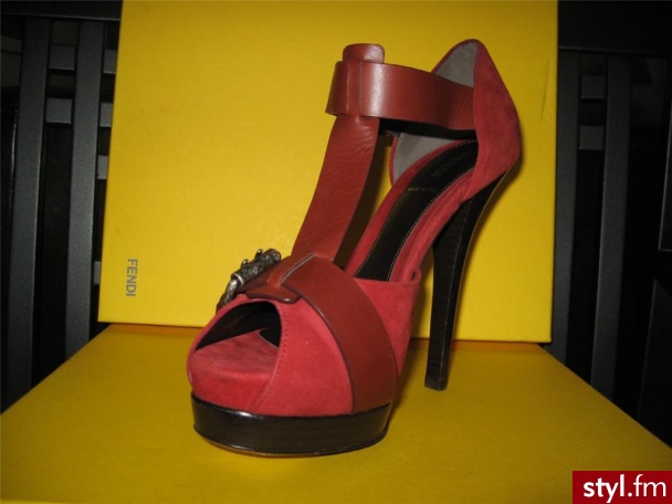 Pozostałe Buty Moda
