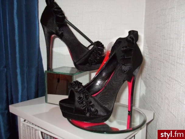 Pozostałe Buty Moda