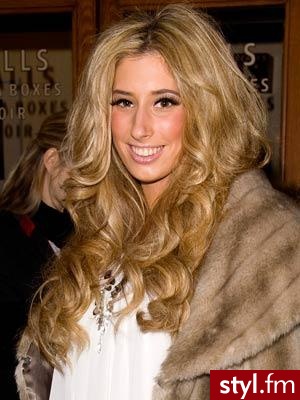 Stacey Solomom - Kręcone Na co dzień Średnie Fryzury