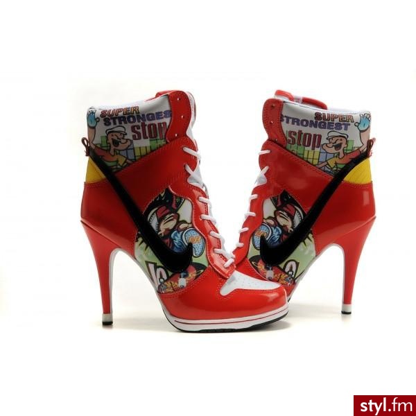 NIKE WMNS DUNK HIGH - Pozostałe Buty Moda