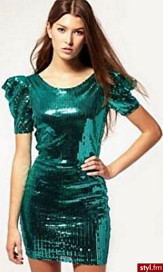 Sukienki Moda