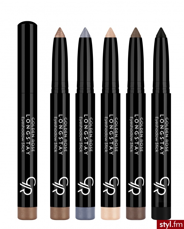Upały sprawiają, że większość cieni na powiece nieestetycznie się roluje. Z cieniami w sztyfcie LONGSTAY EYESHADOW STICK nie musimy się o to martwić. Kosmetyk ma wodoodporną formułę, więc zostanie na powiekach cały dzień. - Makijaże