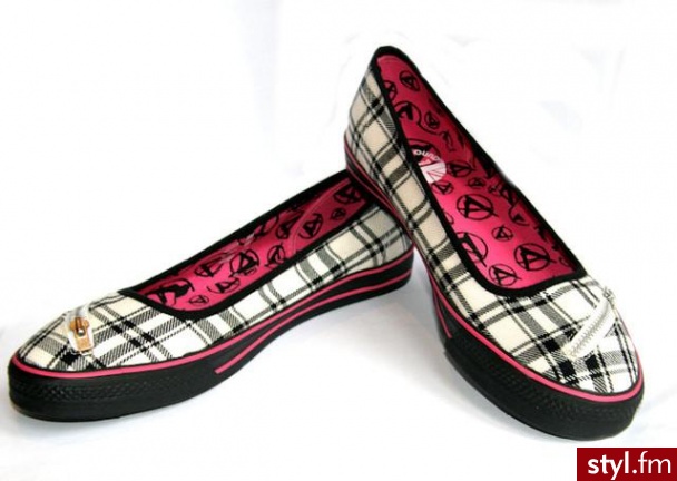Pozostałe Buty Moda