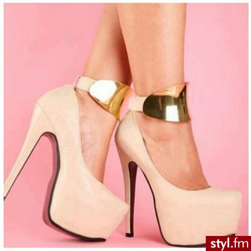 Szpilki Buty Moda