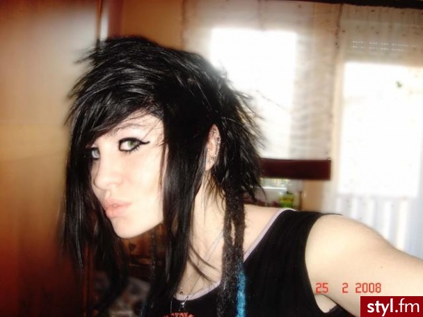 EMO Alternatywne Średnie Fryzury