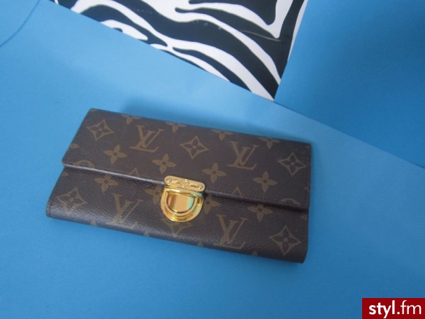 Portfele i etui Dodatki Moda