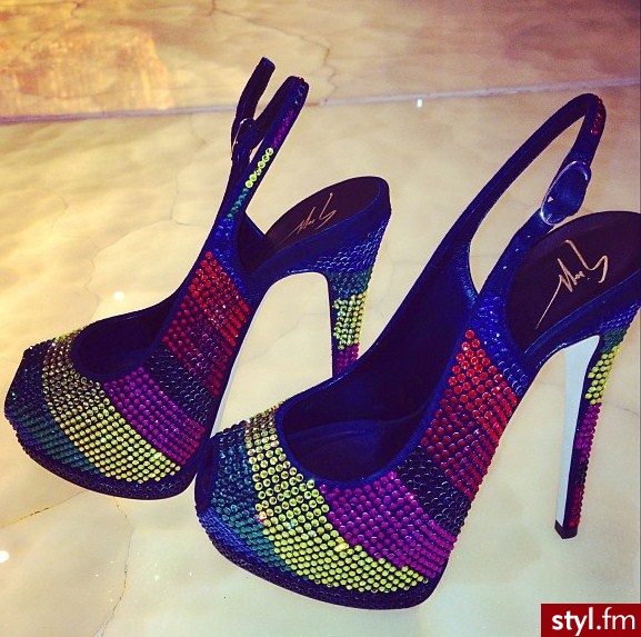 Szpilki Buty Moda