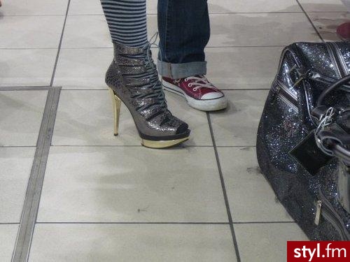Pozostałe Buty Moda