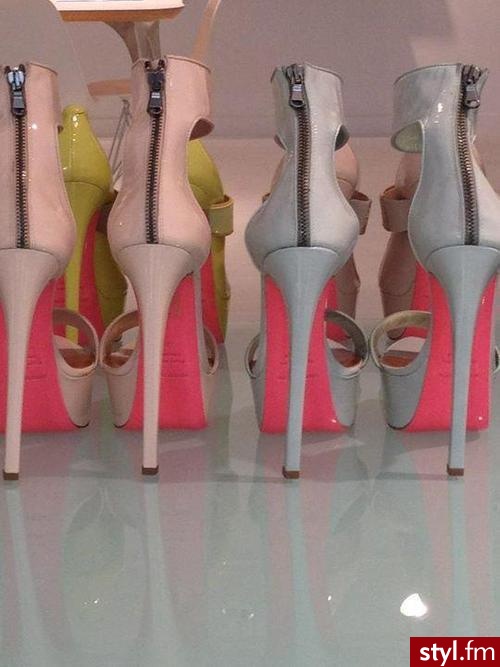 Szpilki Buty Moda