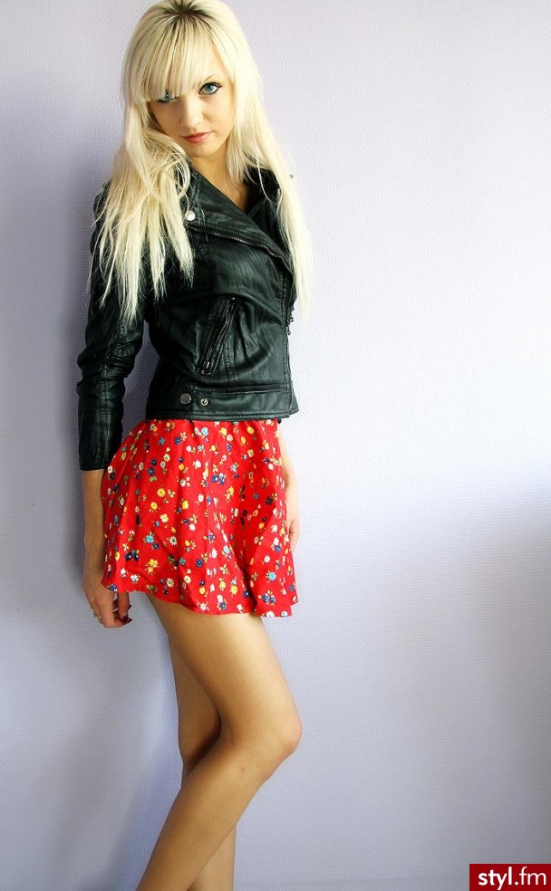 Floral & Leather. bardzo dziewczęco - Styler