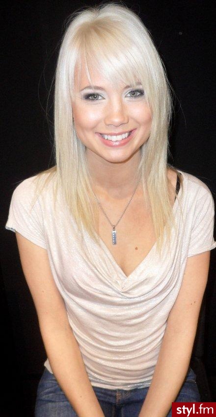 Średnie Fryzury