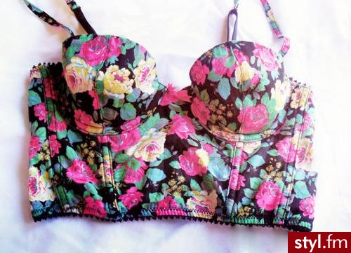 Topy Ciuchy Moda