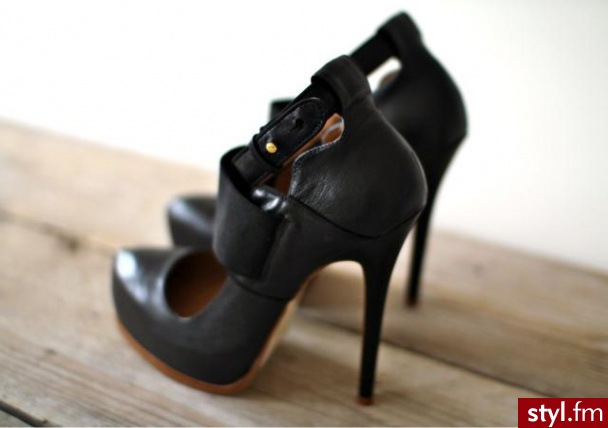 Szpilki Buty Moda