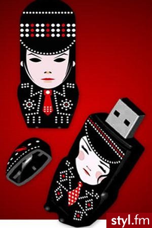 coś dla fanów grupy The White Stripes - USB z podobiznami dwóch członków grupy. 57.50$ za jeden lub 99$ za dwa ;) - Gadżety Inne Moda