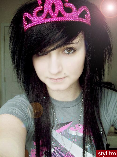 EMO Alternatywne Średnie Fryzury