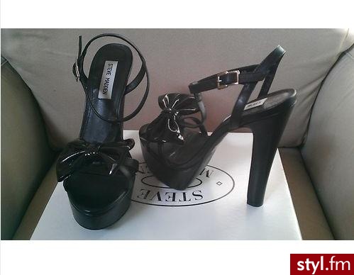 Pozostałe Buty Moda