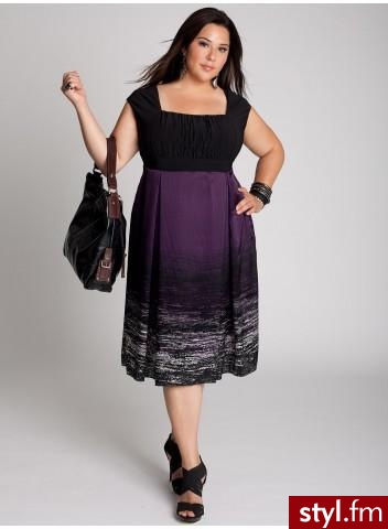 Sukienki Moda