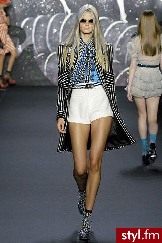 sukienka. Anna Sui
Jeżeli już jest proszę o link - Pozostałe Ciuchy Moda