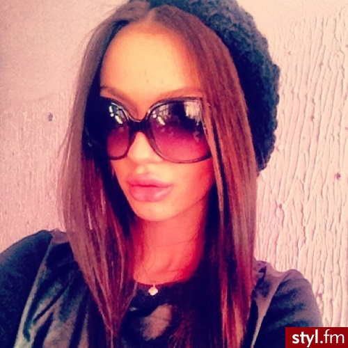 Średnie Fryzury