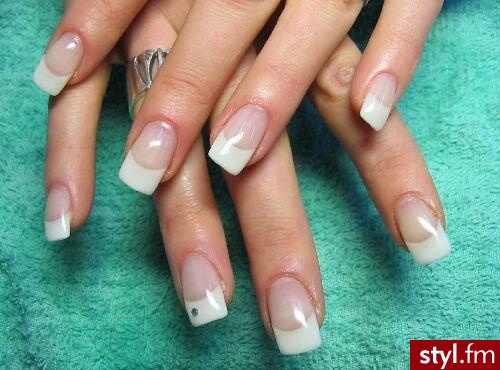 Autor: iga4 french permanentny<alis>. Autor: <b>iga4</b><br /> ultra white, natural clear, AKZENTZ - Paznokcie